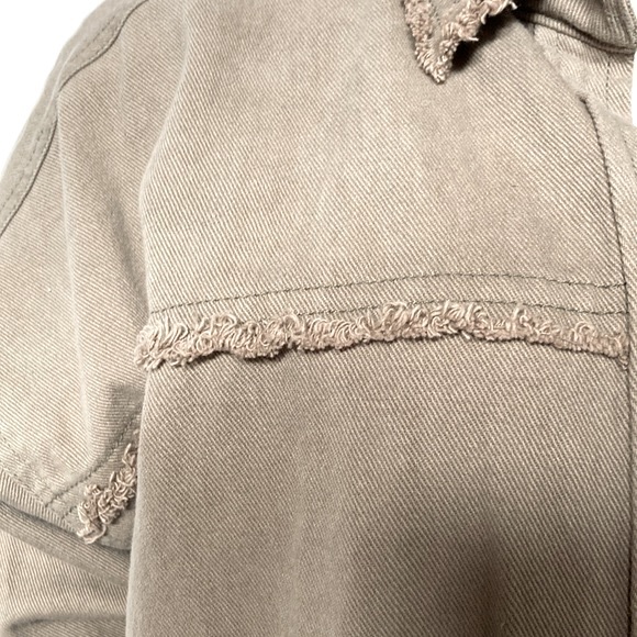 DEMOCRACY Jeans Women’s Brown Denim Open Jacket Size Médium Frayed Detai… - Picture 8 of 8